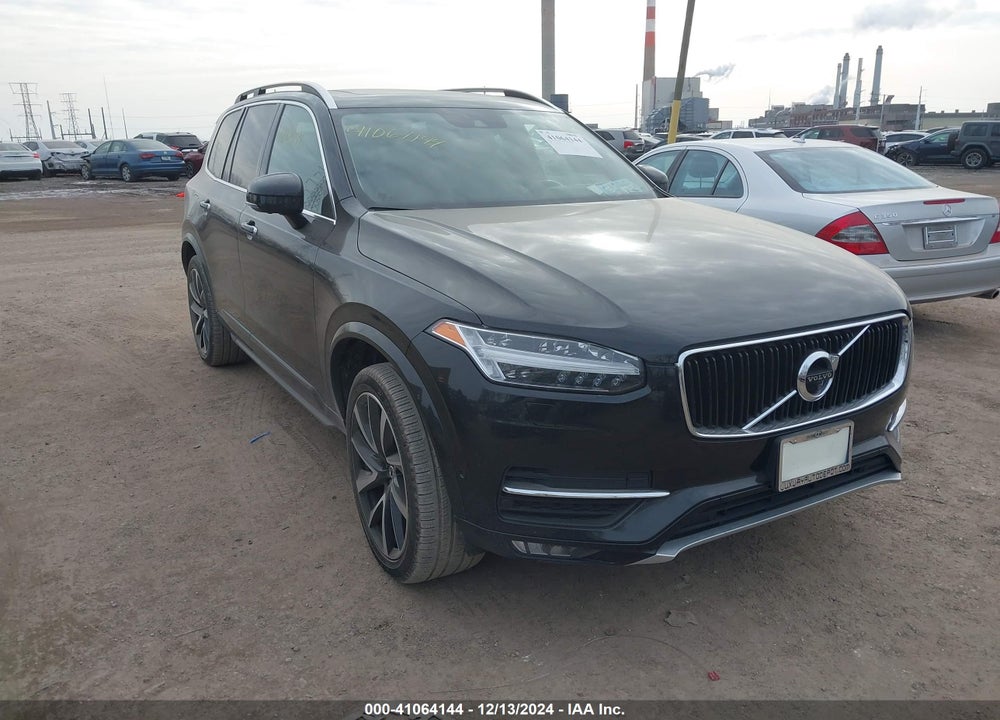 2018 VOLVO XC90 T6 MOMENTUM VIN: YV4A22PK6J1391696