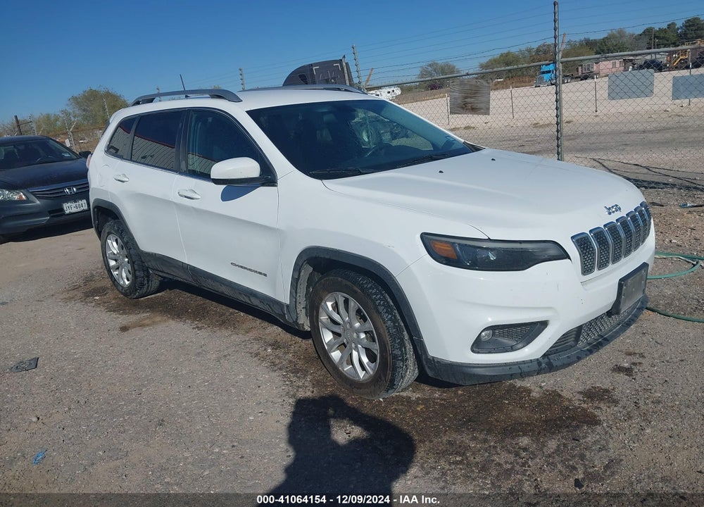 2019 JEEP CHEROKEE LATITUDE VIN: 1C4PJLCB0KD131452