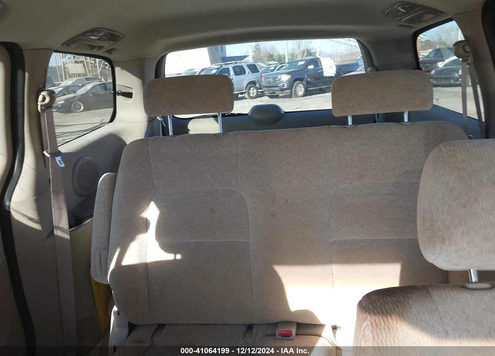 2004 KIA SEDONA EX/LX VIN: KNDUP131146590459