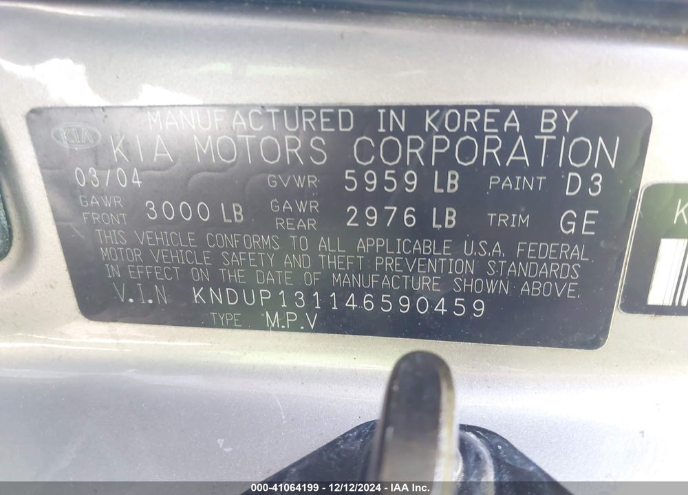 2004 KIA SEDONA EX/LX VIN: KNDUP131146590459
