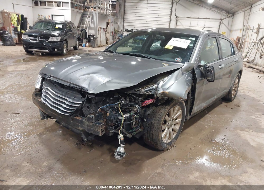 2013 CHRYSLER 200 LIMITED VIN: 1C3CCBCG8DN586727