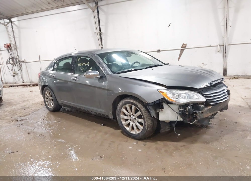 2013 CHRYSLER 200 LIMITED VIN: 1C3CCBCG8DN586727