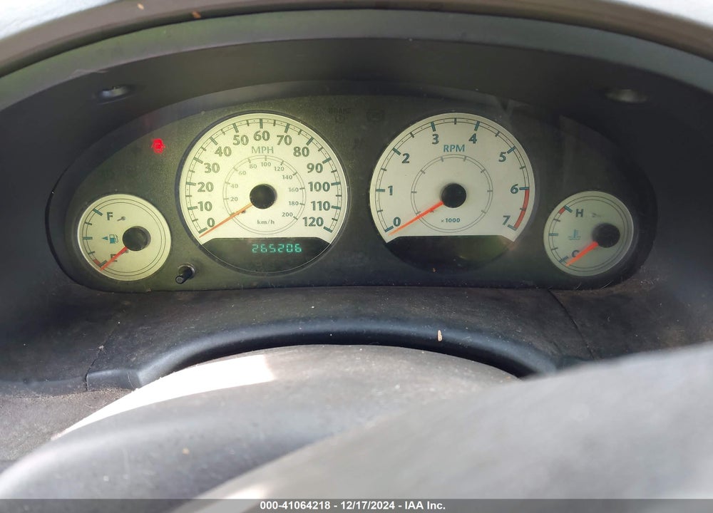 2005 CHRYSLER TOWN & COUNTRY LX VIN: 2C4GP44R95R161213