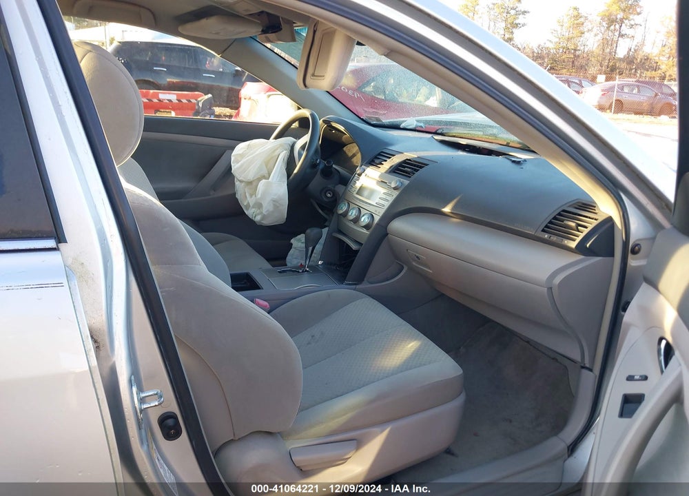 2007 TOYOTA CAMRY LE VIN: 4T1BE46K47U008501
