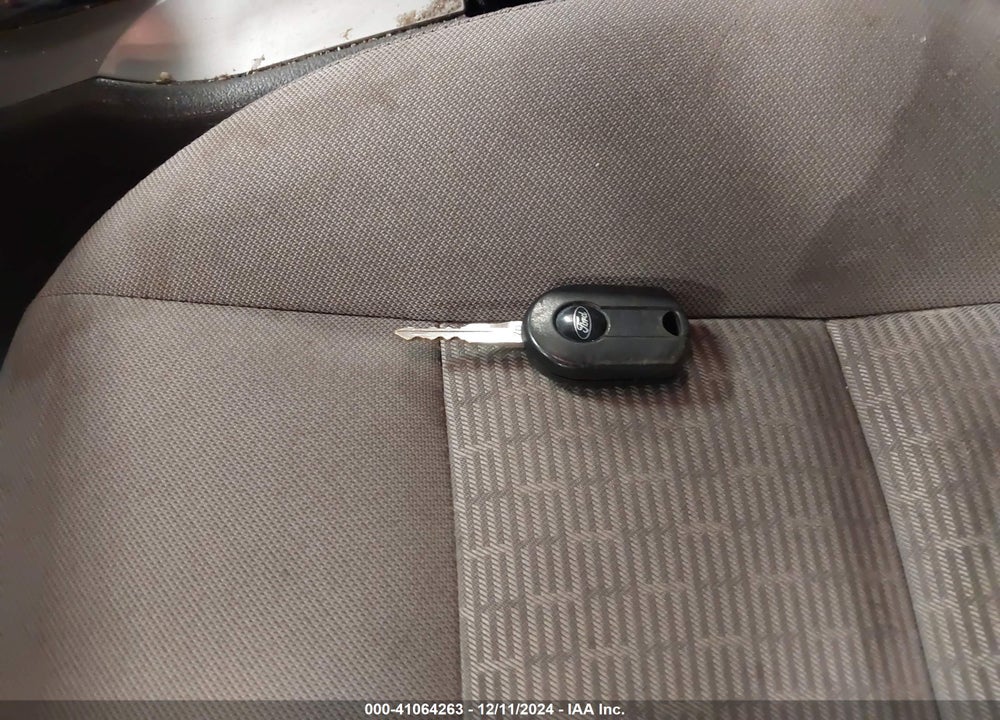 2010 FORD FUSION SE VIN: 3FAHP0HA8AR302624