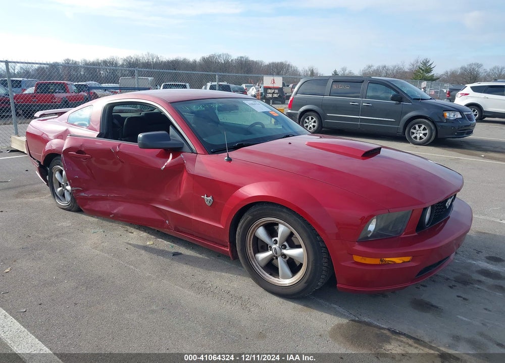 2009 FORD MUSTANG GT/GT PREMIUM VIN: 1ZVHT82H695127635
