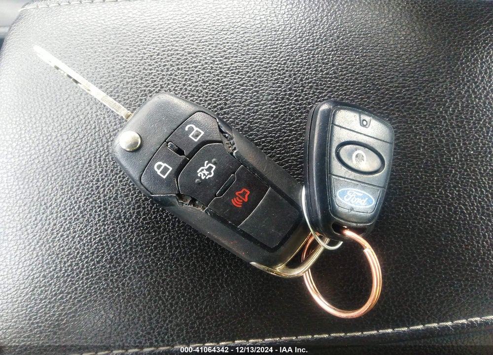 2015 FORD FUSION SE VIN: 3FA6P0HD1FR122197