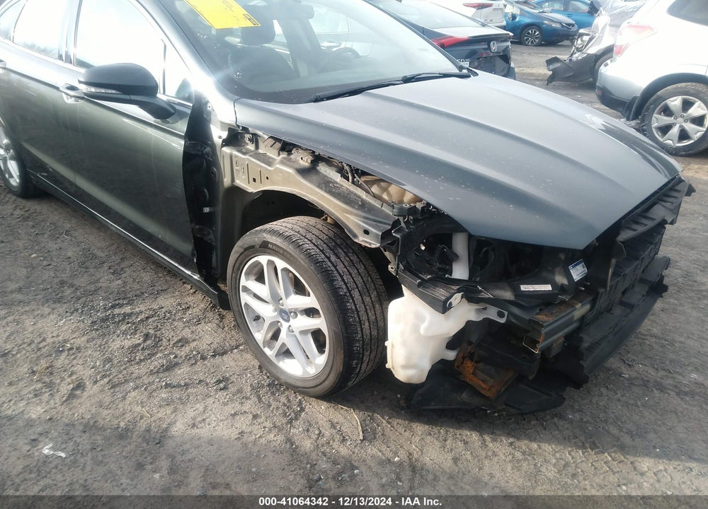 2015 FORD FUSION SE VIN: 3FA6P0HD1FR122197