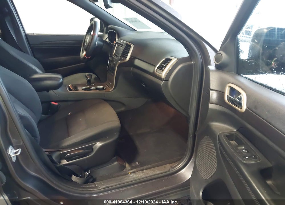2014 JEEP GRAND CHEROKEE VIN: 1C4RJEAG9EC207103