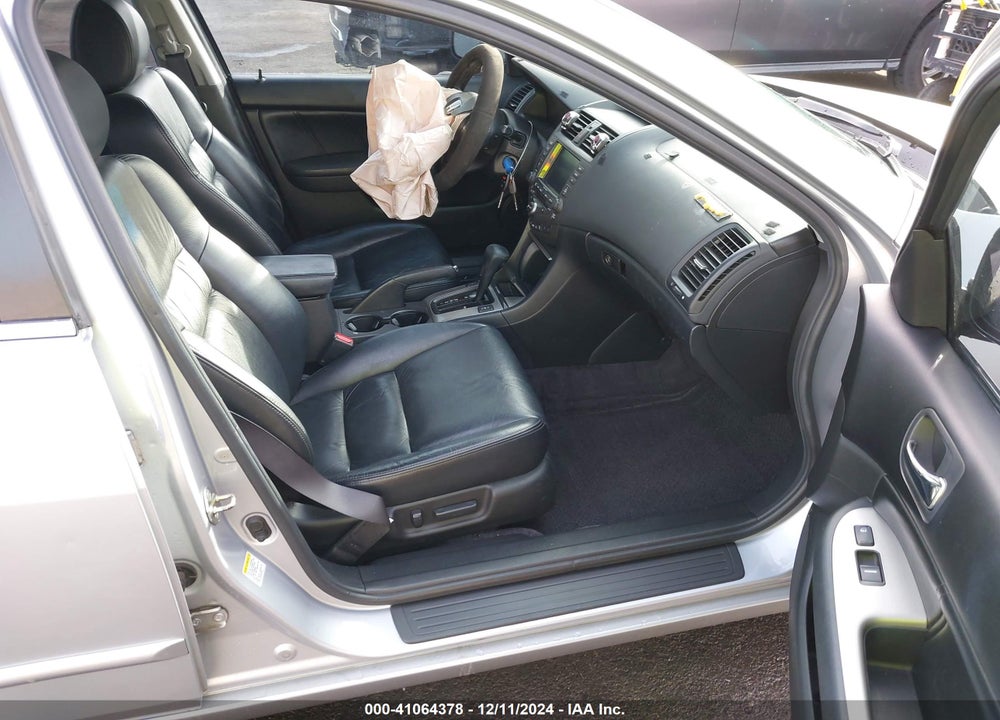 2004 HONDA ACCORD 3.0 EX VIN: 1HGCM66834A035165