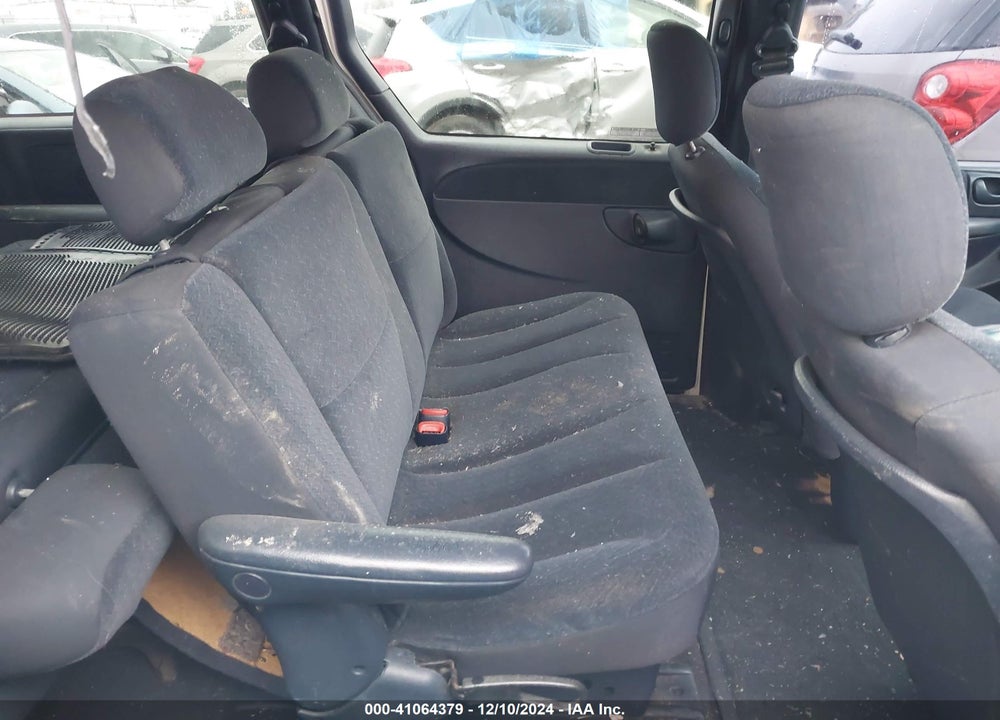 2001 DODGE GRAND CARAVAN SPORT VIN: 2B4GP44G71R172667