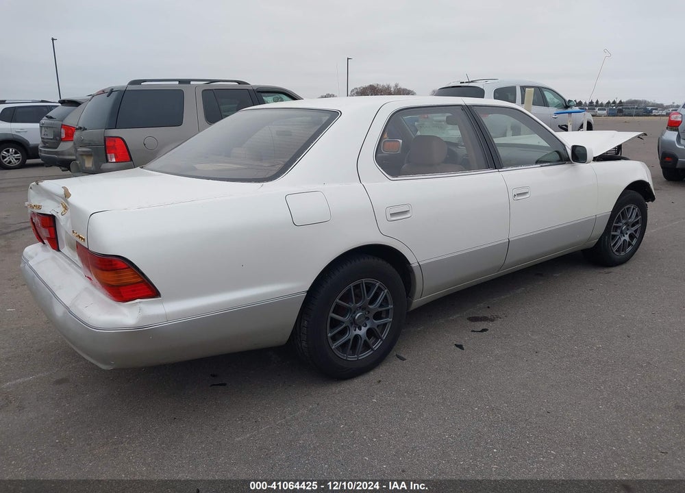 1997 LEXUS LS 400 VIN: JT8BH28F0V0084137
