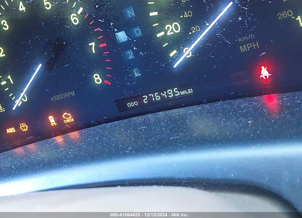 1997 LEXUS LS 400 VIN: JT8BH28F0V0084137