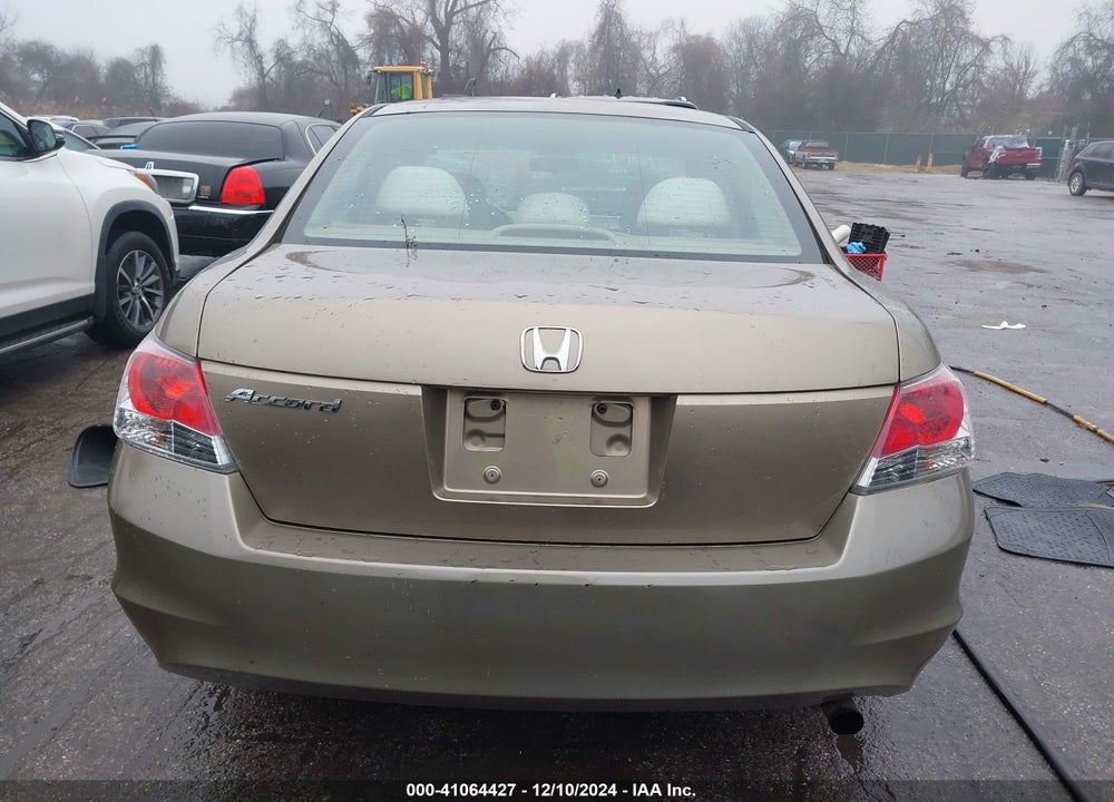 2008 HONDA ACCORD 2.4 LX VIN: 1HGCP26358A047019