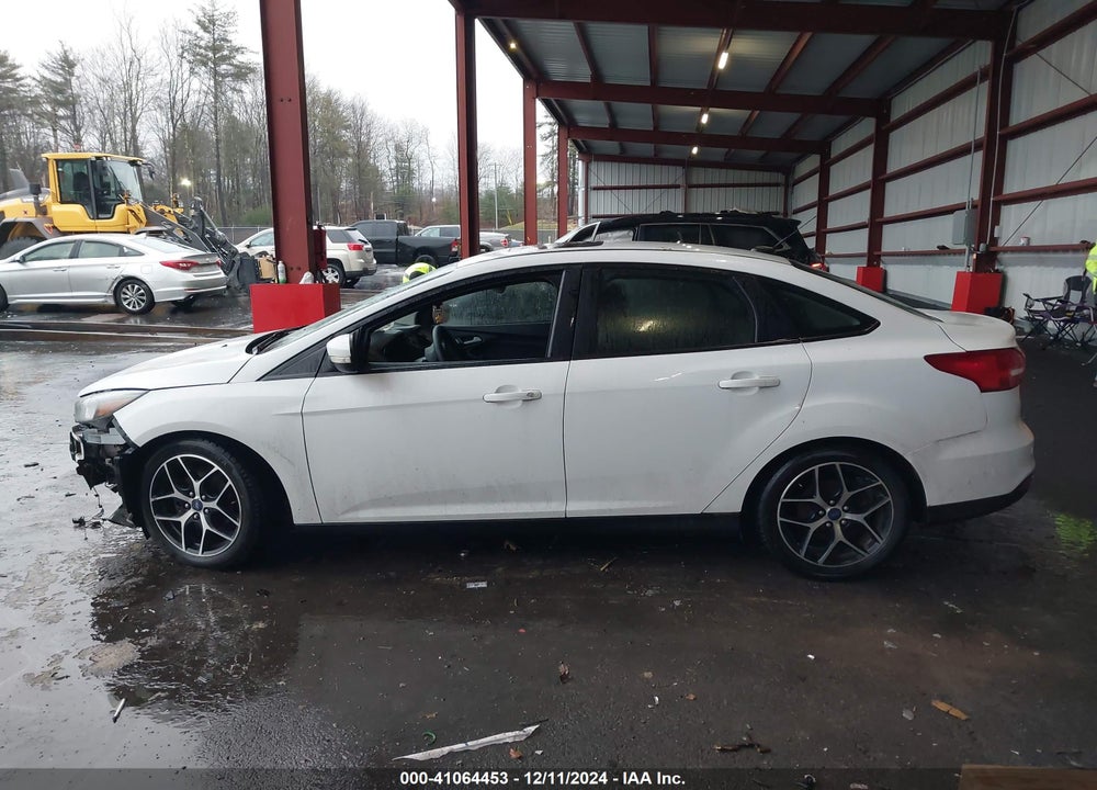 2017 FORD FOCUS SEL VIN: 1FADP3H25HL224997