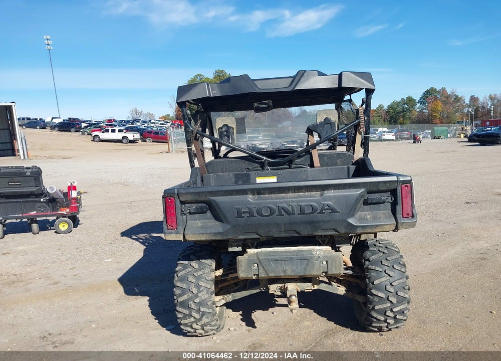 2020 HONDA SXS1000 M3 VIN: 1HFVE0452L4400092