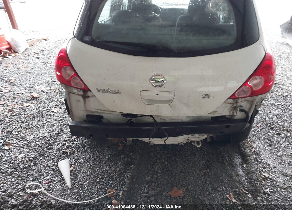 2009 NISSAN VERSA 1.8SL VIN: 3N1BC13E69L382664
