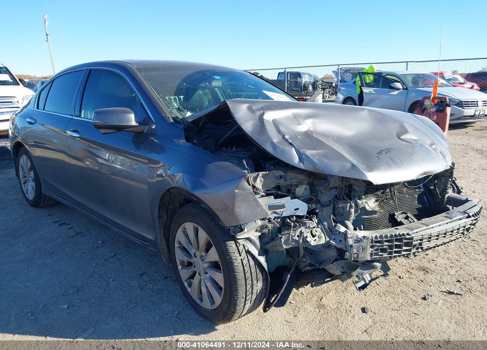 2013 HONDA ACCORD EX-L V-6 VIN: 1HGCR3F83DA038292