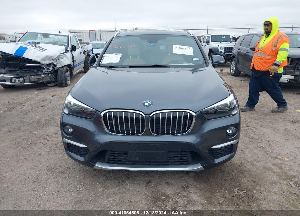 2017 BMW X1 SDRIVE28I VIN: WBXHU7C31HP925415