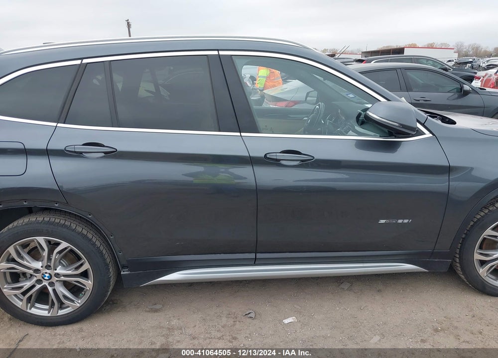 2017 BMW X1 SDRIVE28I VIN: WBXHU7C31HP925415