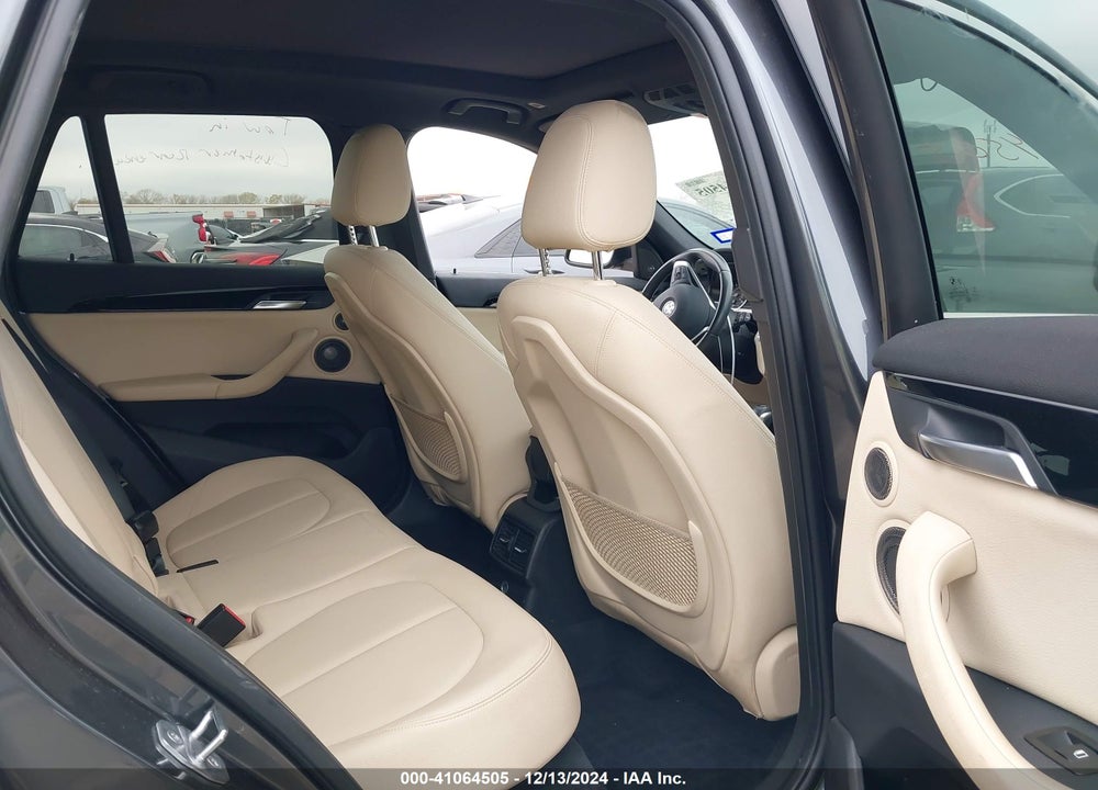 2017 BMW X1 SDRIVE28I VIN: WBXHU7C31HP925415
