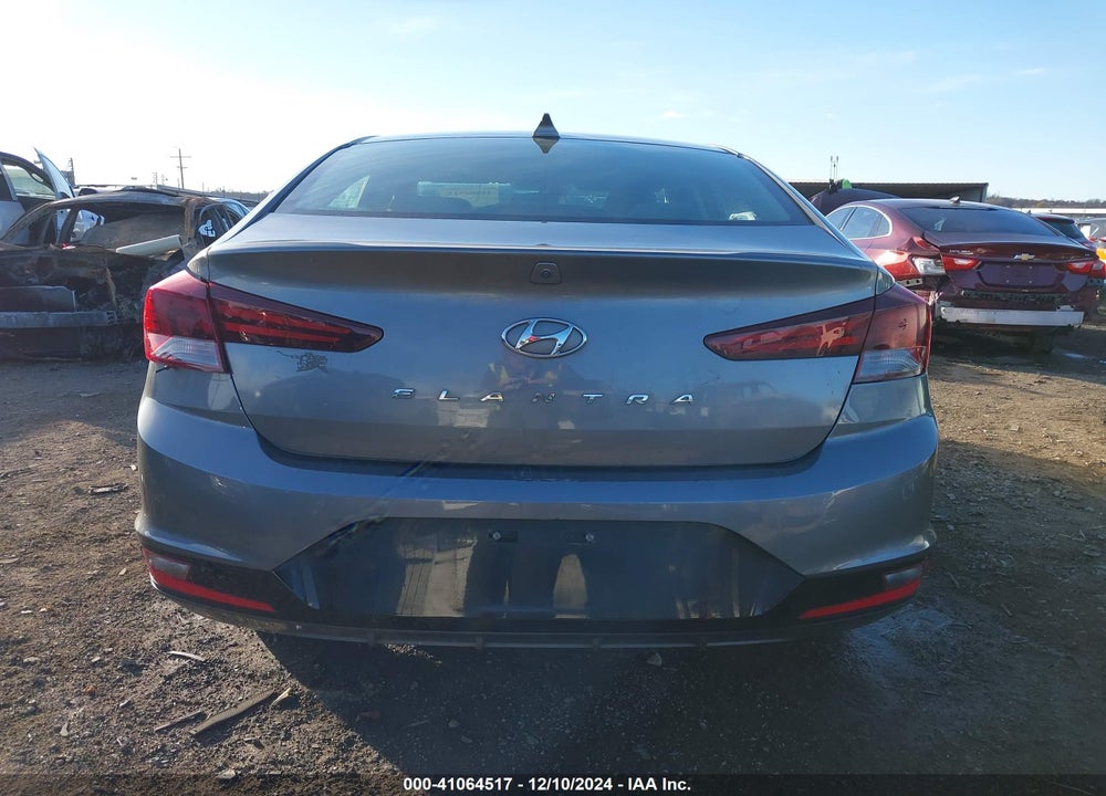 2019 HYUNDAI ELANTRA SEL VIN: 5NPD84LF8KH446839