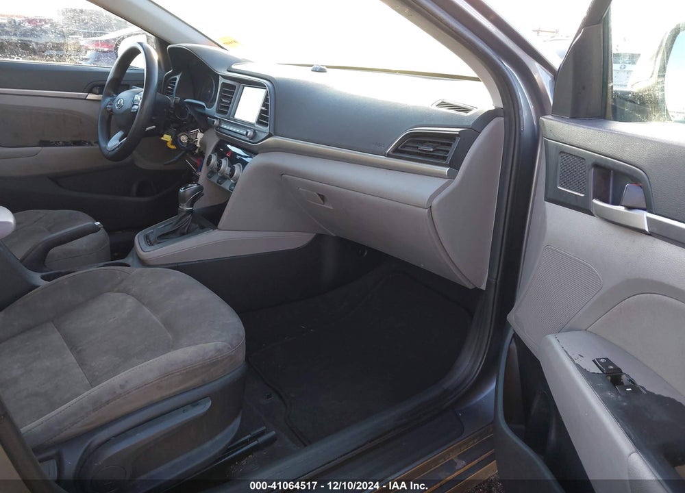 2019 HYUNDAI ELANTRA SEL VIN: 5NPD84LF8KH446839