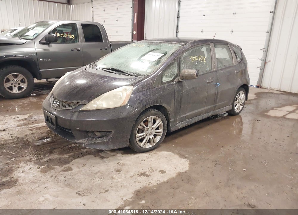 2010 HONDA FIT VIN: JHMGE8G46AS001262