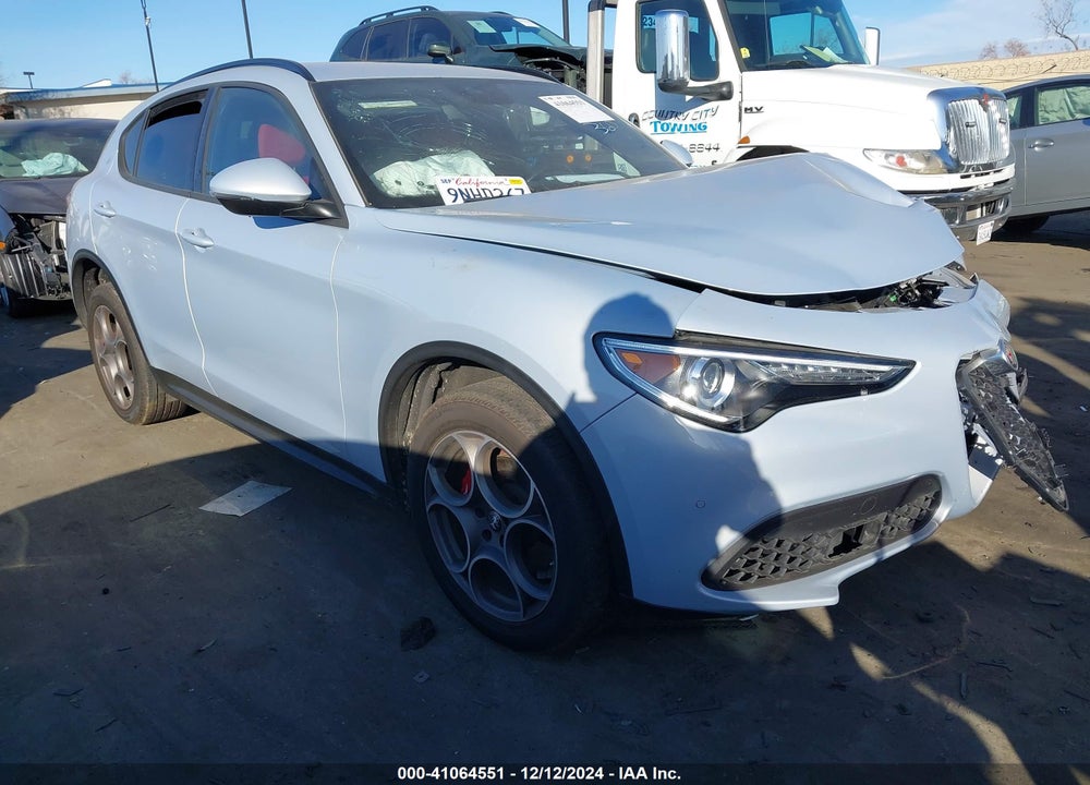 2022 ALFA ROMEO STELVIO SPRINT AWD VIN: ZASPAKAN9N7D38410