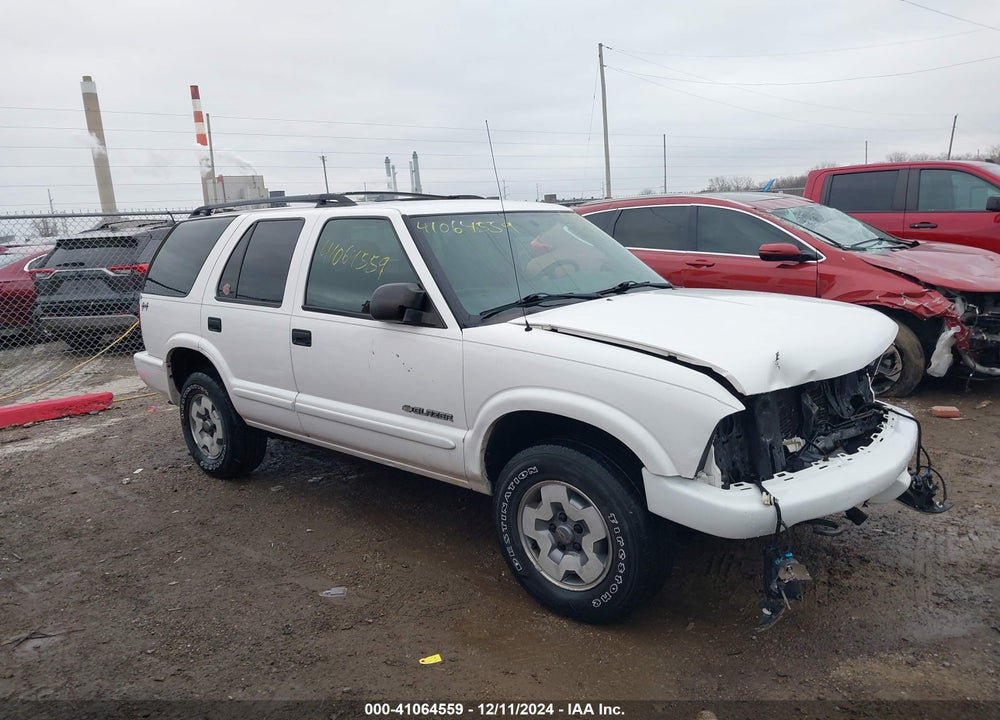 2004 CHEVROLET BLAZER LS VIN: 1GNDT13X64K155645