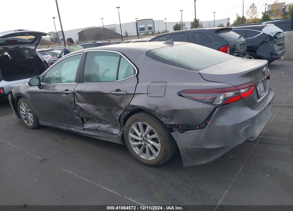 2021 TOYOTA CAMRY LE VIN: 4T1C11AK4MU440832