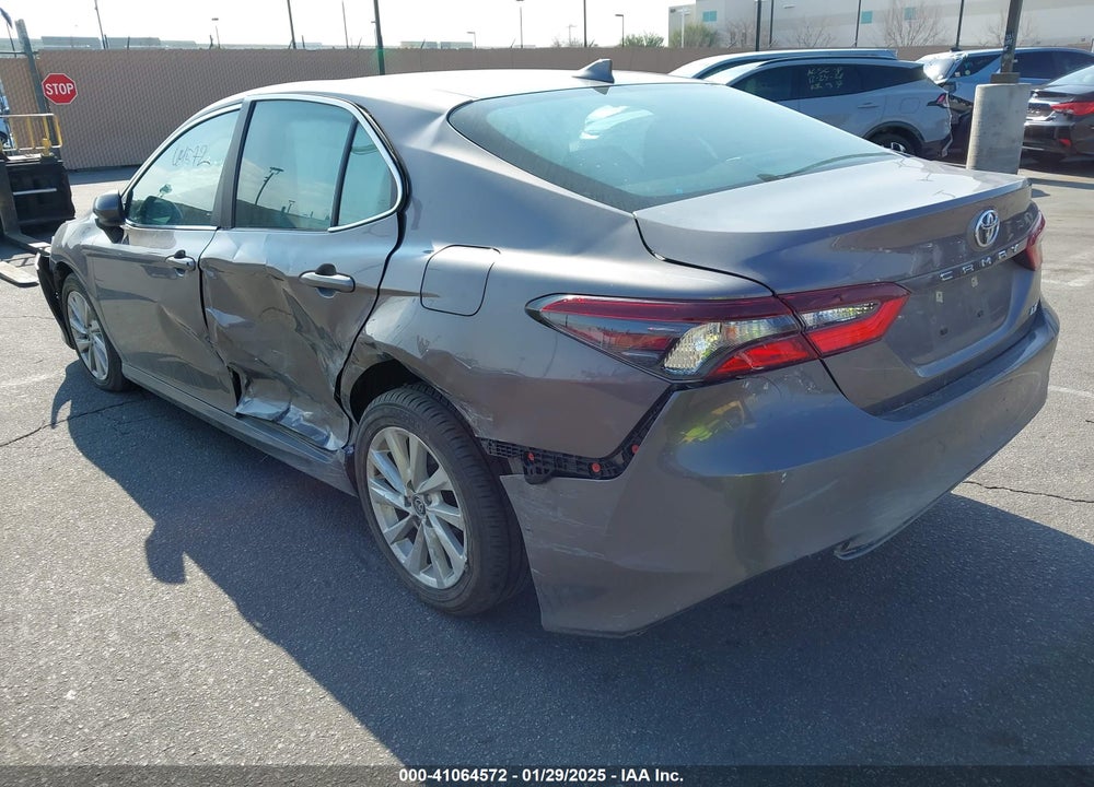 2021 TOYOTA CAMRY LE VIN: 4T1C11AK4MU440832