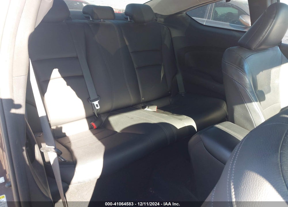 2014 HONDA ACCORD VIN: 1HGCT2B84EA007555
