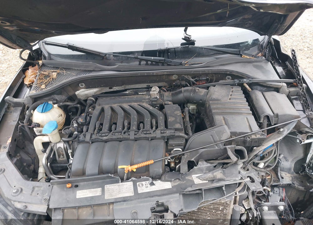 2012 VOLKSWAGEN PASSAT VIN: 1VWCM7A31CC065345