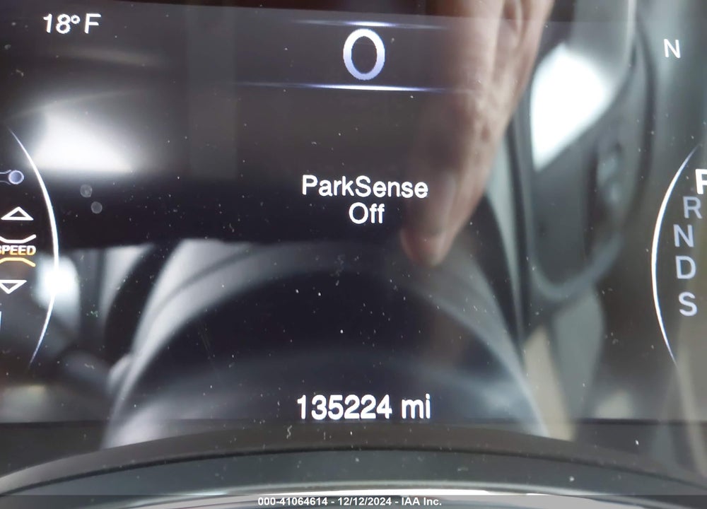 2015 JEEP GRAND CHEROKEE LAREDO VIN: 1C4RJEAG1FC235768