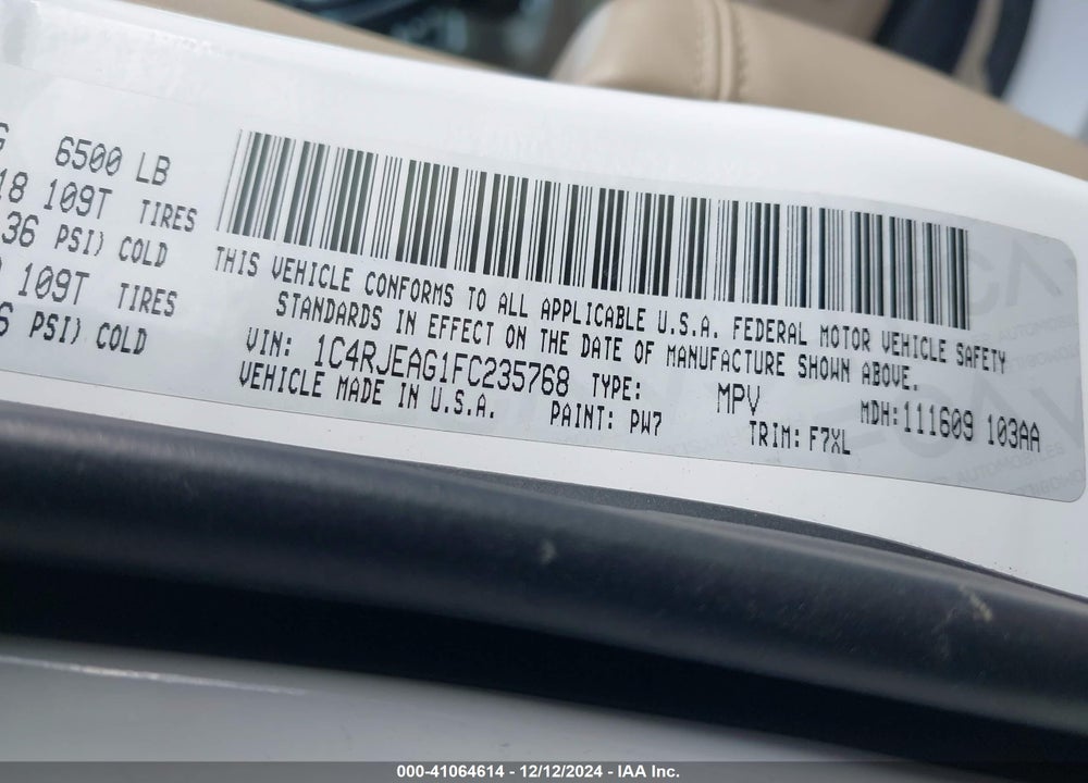 2015 JEEP GRAND CHEROKEE LAREDO VIN: 1C4RJEAG1FC235768