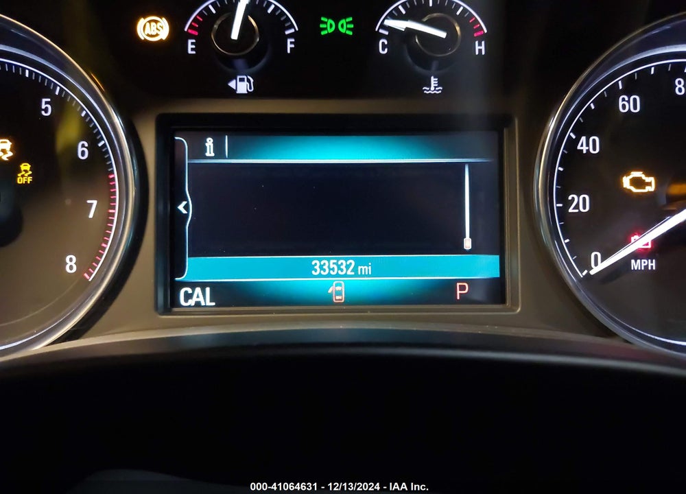 2018 BUICK ENCLAVE PREMIUM VIN: 5GAEVBKW8JJ206796