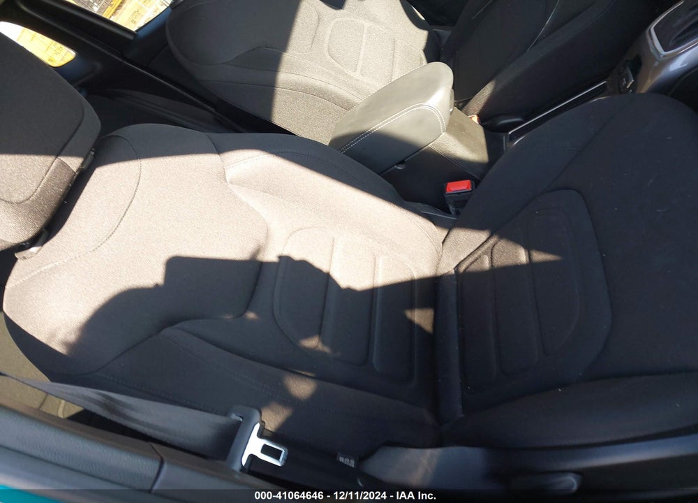 2022 JEEP RENEGADE LATITUDE 4X4 VIN: ZACNJDB17NPN45062