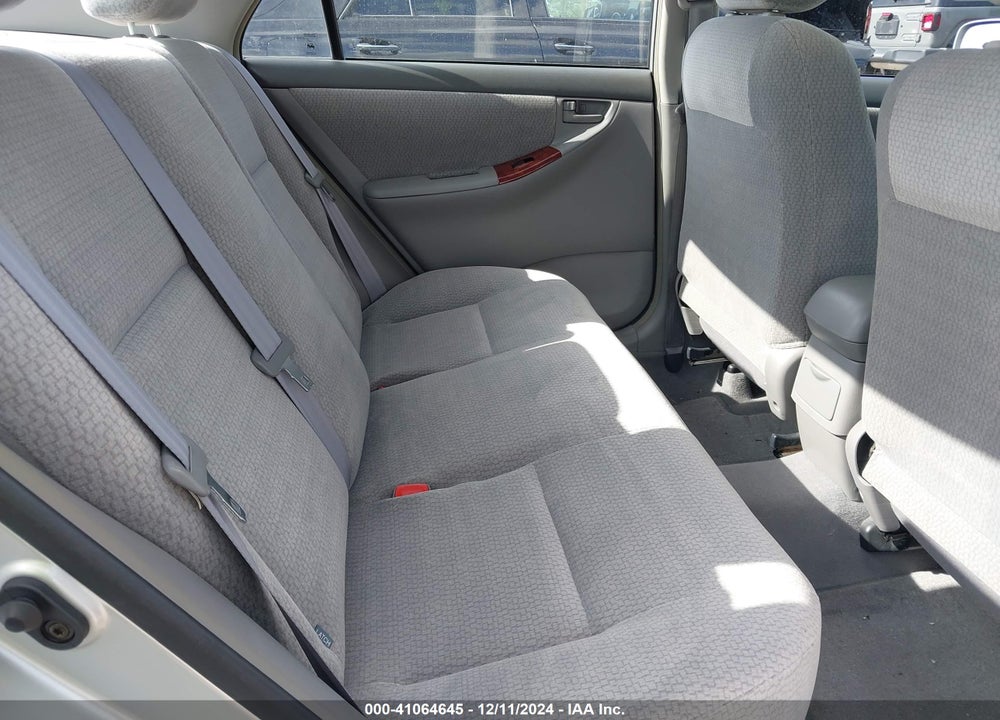 2004 TOYOTA COROLLA LE VIN: JTDBR32E842019978