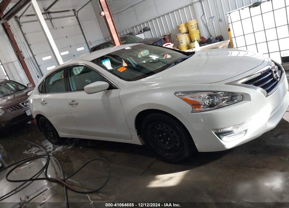 2015 NISSAN ALTIMA 2.5/2.5 S/2.5 SL/2.5 SV VIN: 1N4AL3AP5FN309585
