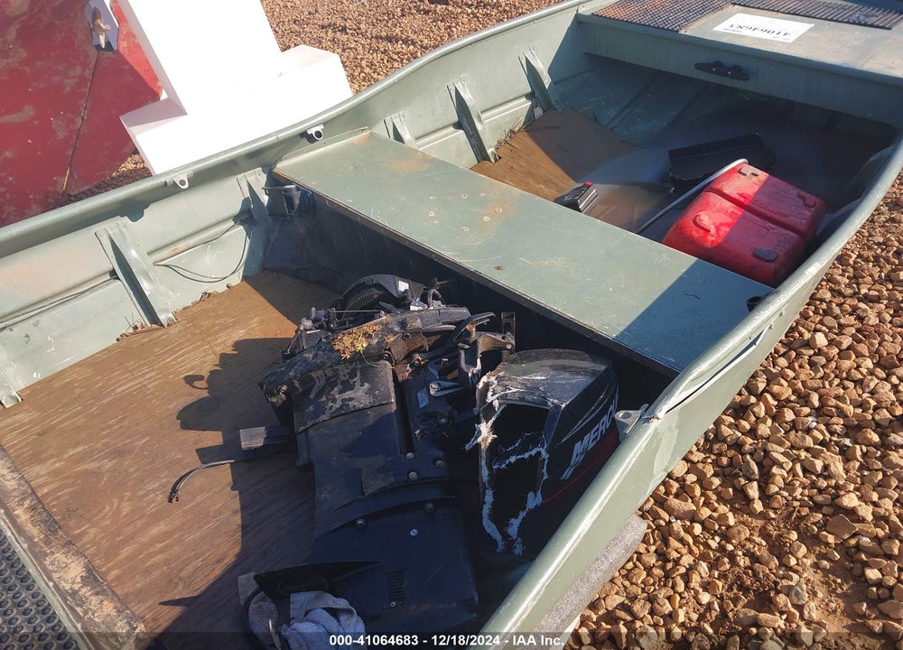 1994 GRUMMAN ULTRA BOAT VIN: OMCL16381394