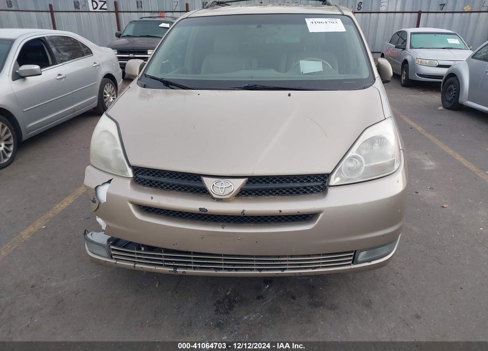 2004 TOYOTA SIENNA XLE VIN: 5TDZA22C94S162171