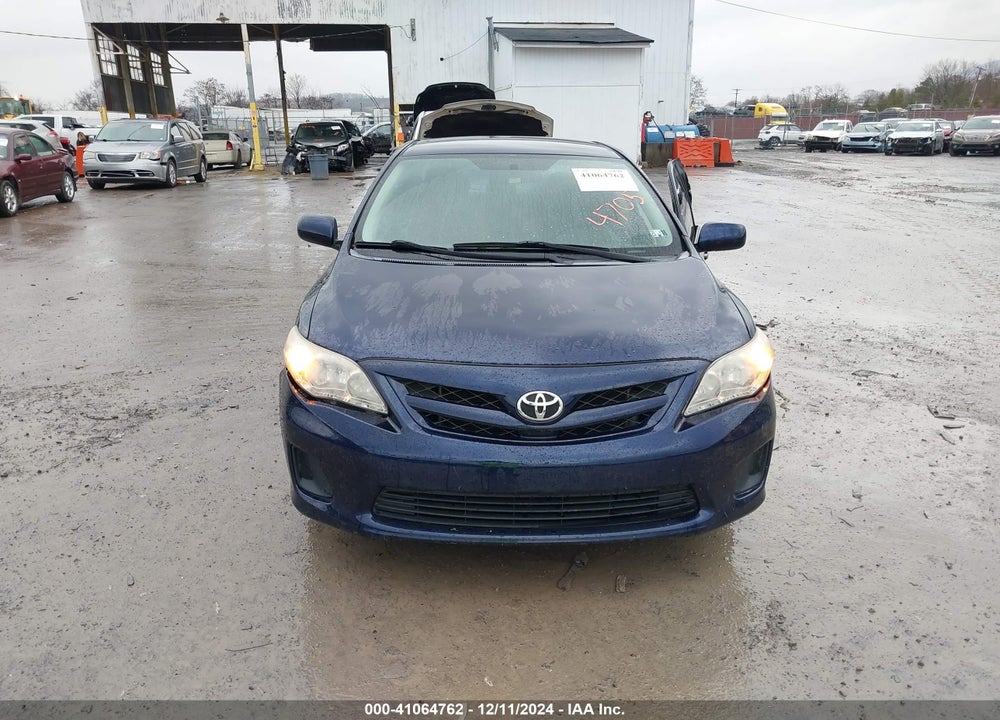 2011 TOYOTA COROLLA LE VIN: 2T1BU4EE8BC714105