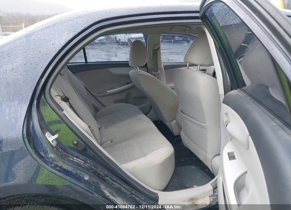 2011 TOYOTA COROLLA LE VIN: 2T1BU4EE8BC714105