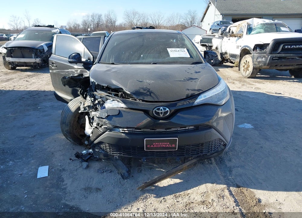 2021 TOYOTA C-HR XLE VIN: NMTKHMBX2MR129989