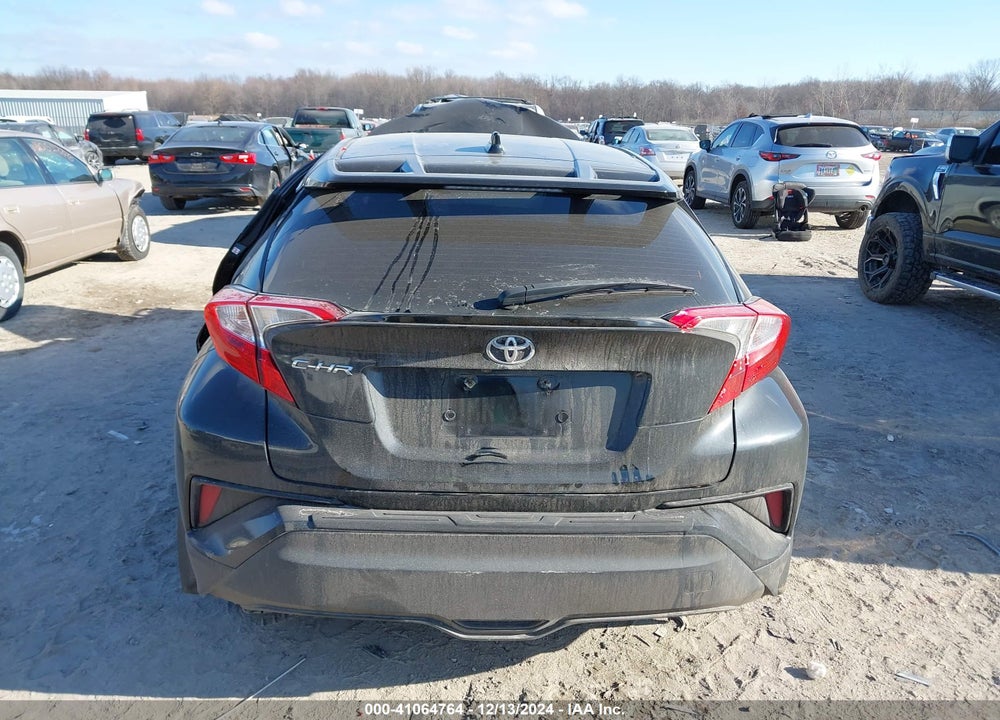 2021 TOYOTA C-HR XLE VIN: NMTKHMBX2MR129989