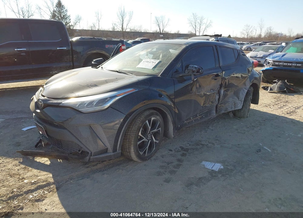 2021 TOYOTA C-HR XLE VIN: NMTKHMBX2MR129989