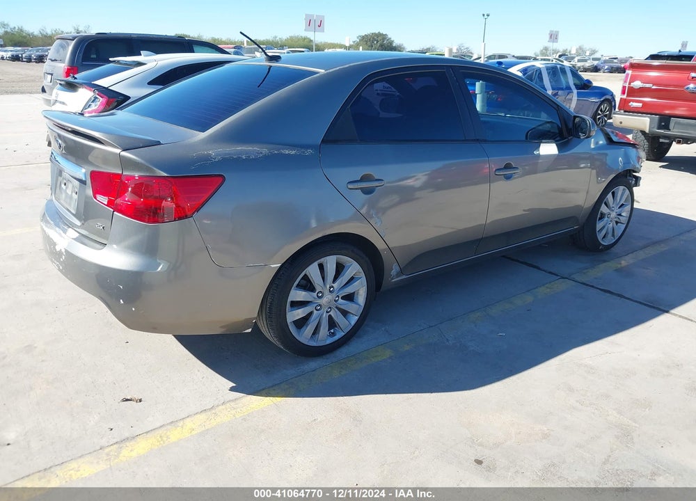 2011 KIA FORTE EX VIN: KNAFU4A24B5375219