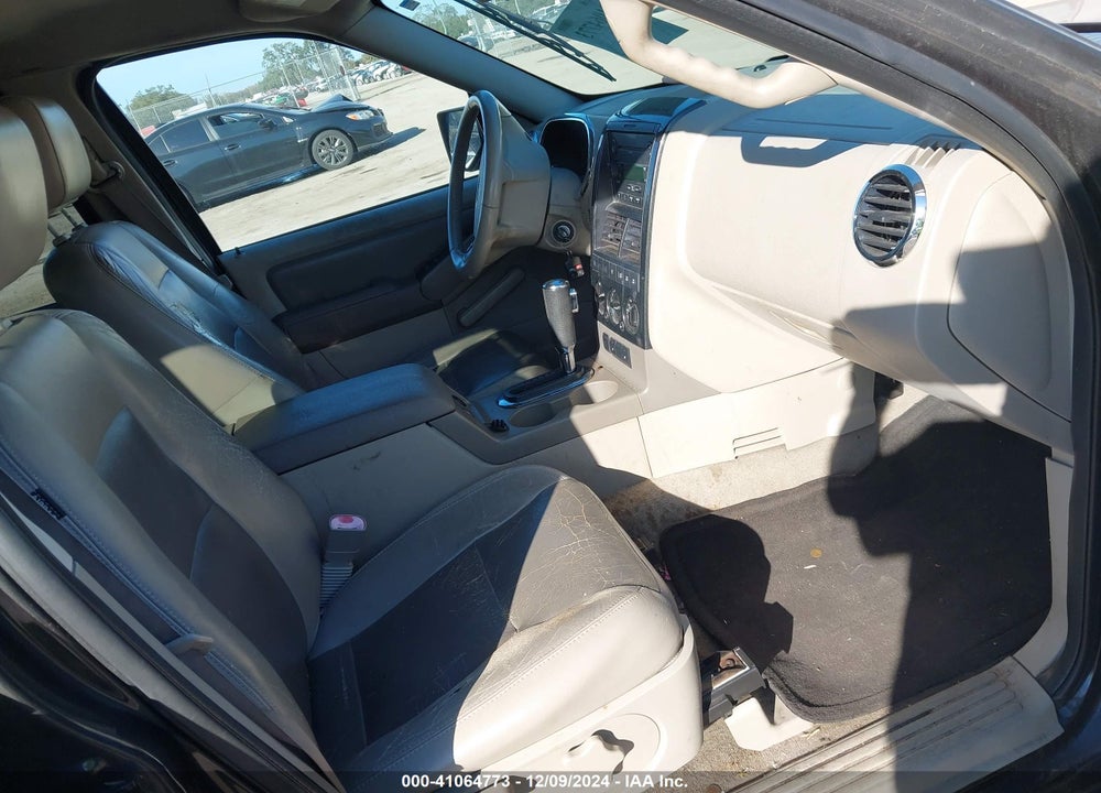 2007 FORD EXPLORER XLT VIN: 1FMEU73E57UB86241