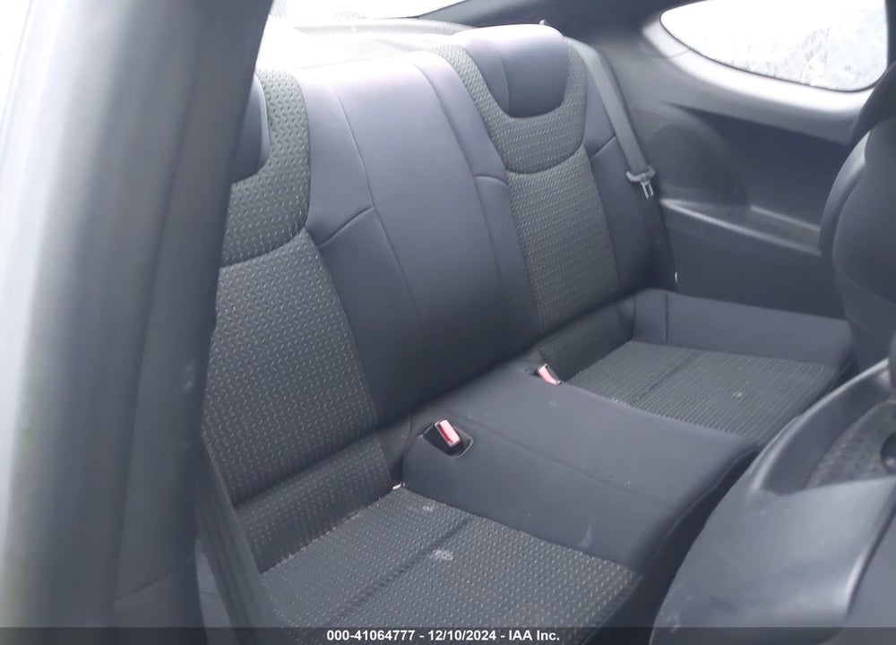 2010 HYUNDAI GENESIS 2.0T PREMIUM VIN: KMHHT6KD1AU027713